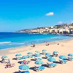 Apartment Close To Beaches, Luxe Fully Equipped, Cosy Comfort Sunlit Balconies *